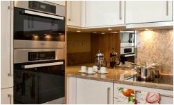 Кухня в хрущевке (135 фото дизайна на любой вкус) (кухня, хрущевке, дизайна) Кухня в хрущевке (135 фото дизайна на любой вкус)