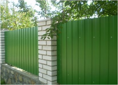 Заборы для частного дома (255 интересных фото) (забор, длить, фото) Заборы для частного дома (255 интересных фото)
