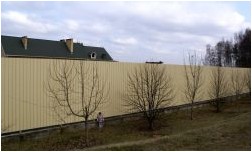 Заборы для частного дома (255 интересных фото) (забор, длить, фото) Заборы для частного дома (255 интересных фото)