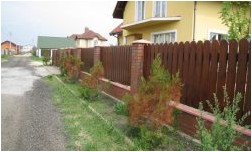 Заборы для частного дома (255 интересных фото) (забор, длить, фото) Заборы для частного дома (255 интересных фото)